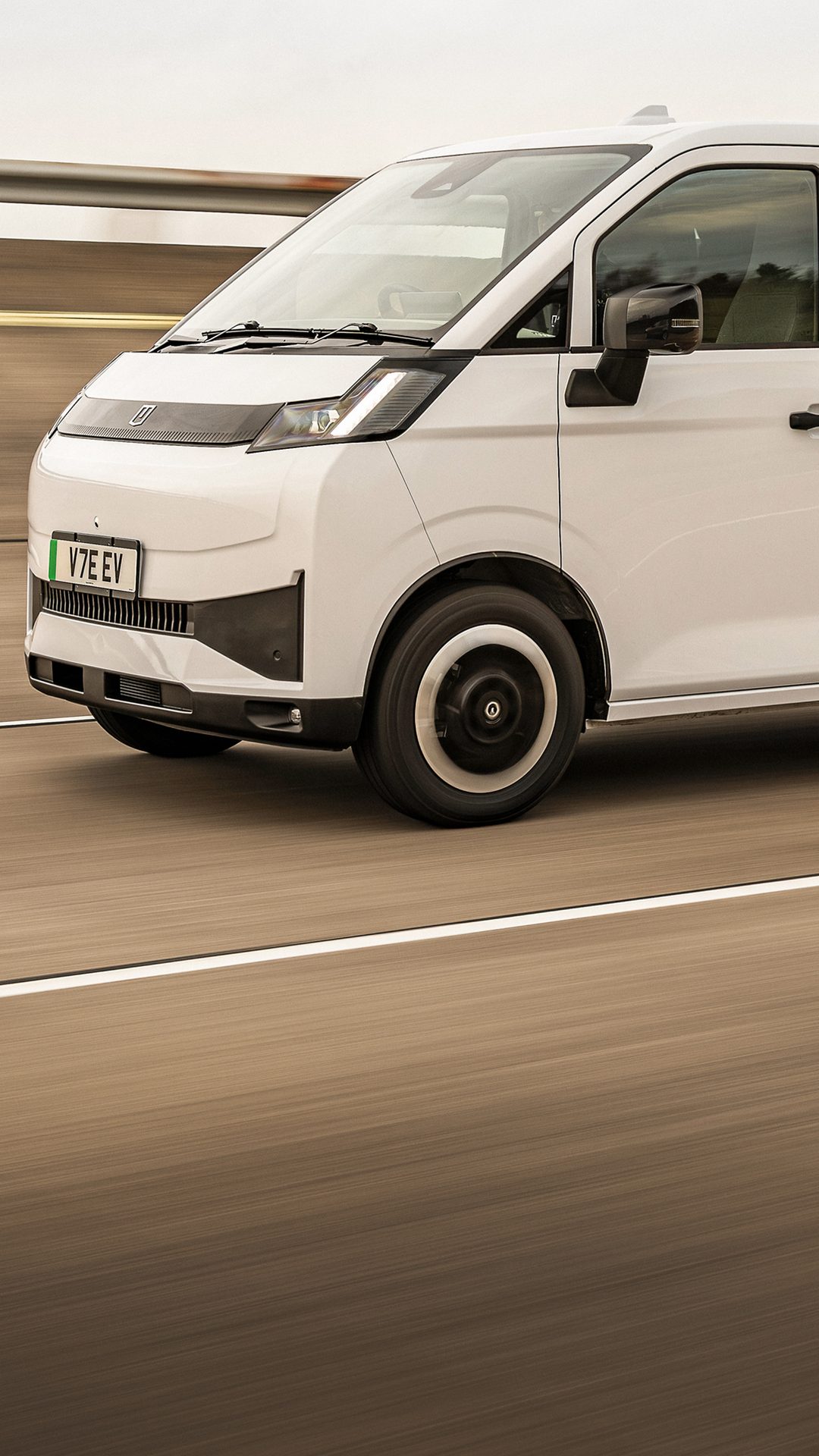 Farizon V7E on the road