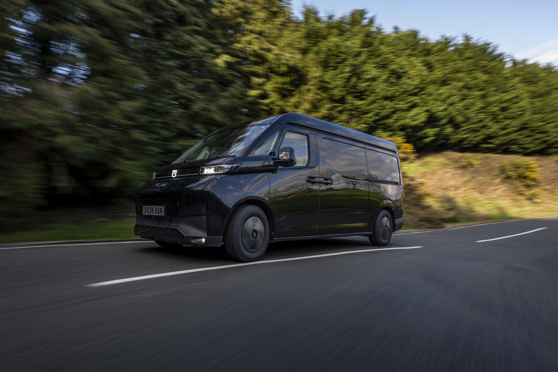 Benefits of Zero-Emission Commercial Vehicles for Businesses in the South West of England